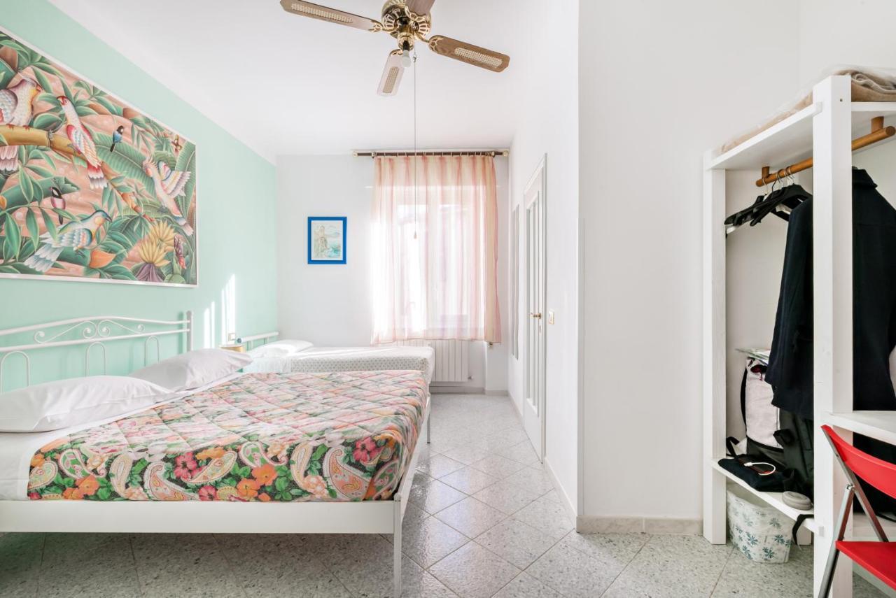 Lia Rooms 2 La Spezia Exterior photo
